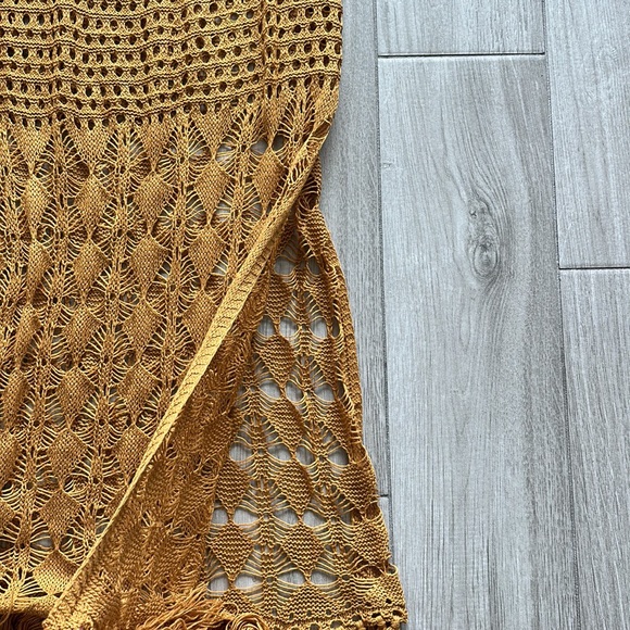 Crochet Coverup - Picture 9 of 9